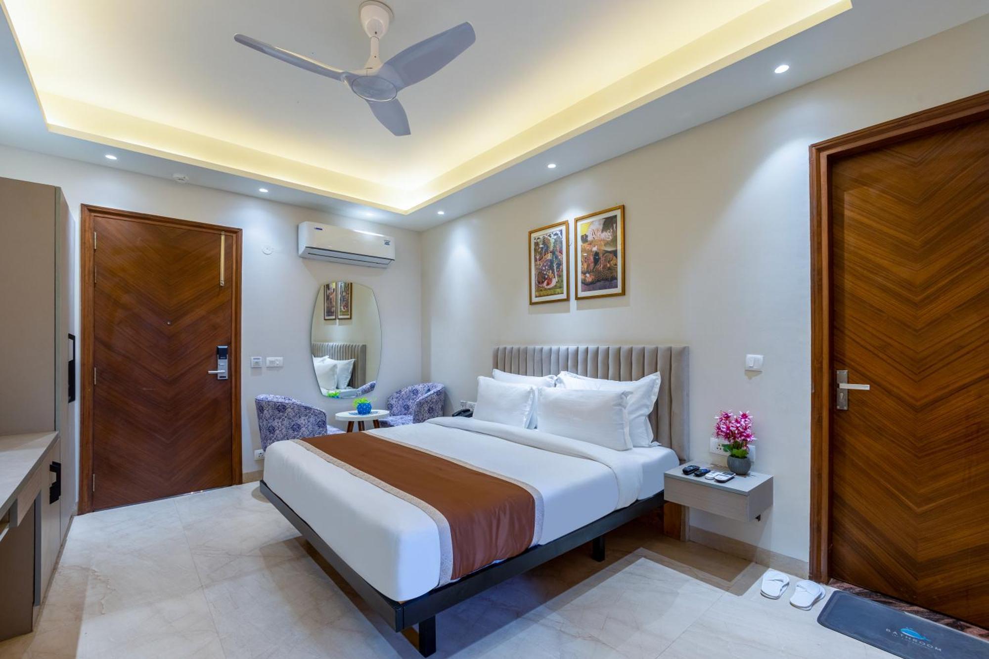Hotel Ginger Palace Delhi Airport *